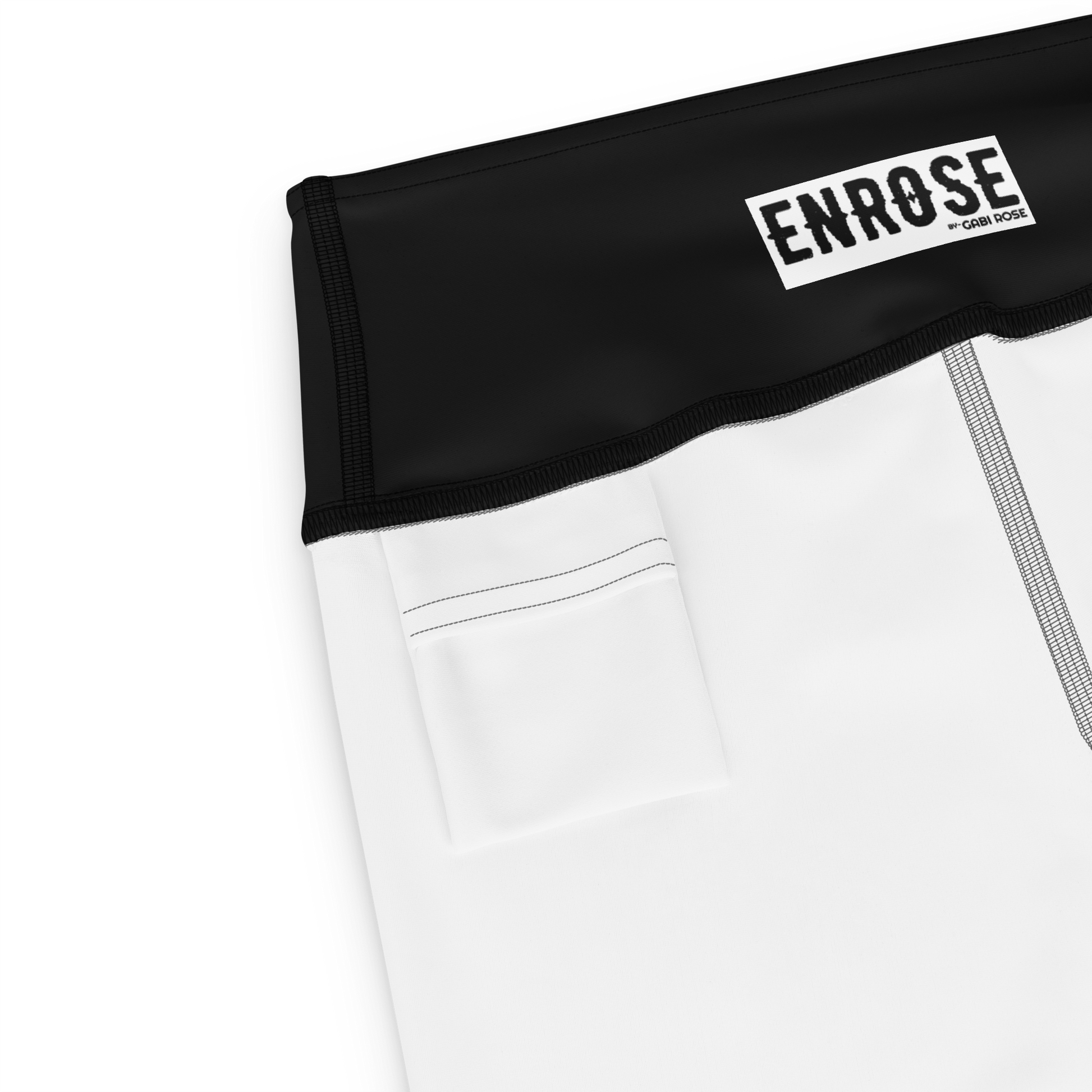 CHECKERED ENROSE YOGA SHORTS